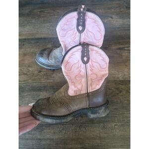 Justin Gypsy Western Boots Brown Leather a Pink Shaft and pink contrast Size 5B